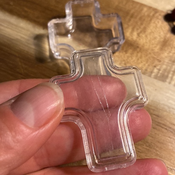 Vintage Mini Rosary - Picture 6 of 6